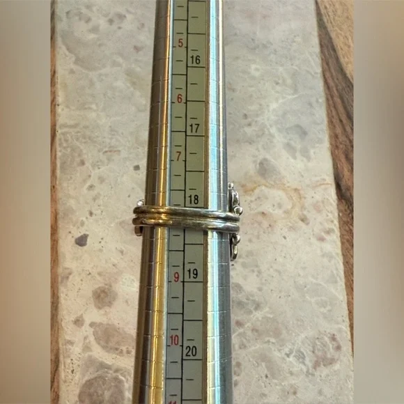 Vintage Sajen Sterling Silver Mother Of Pearl & Purple Quartz Ring Size 8 - Picture 9 of 9